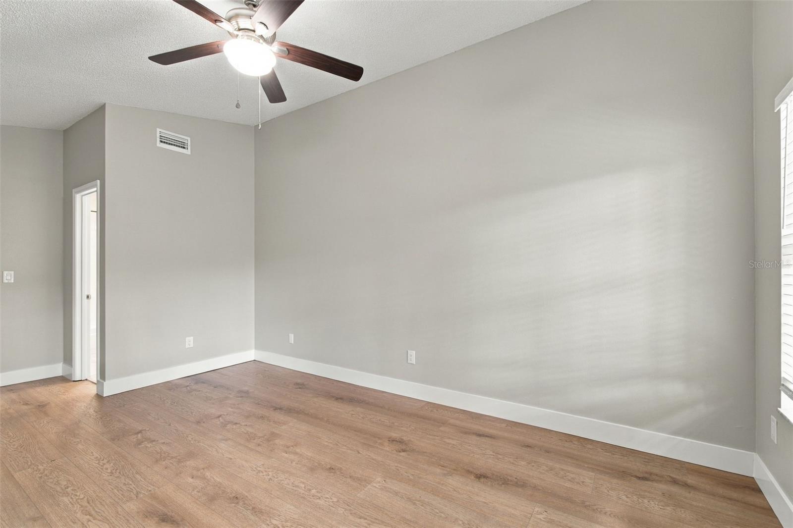 3118 VALLEY OAKS DR — photo 19