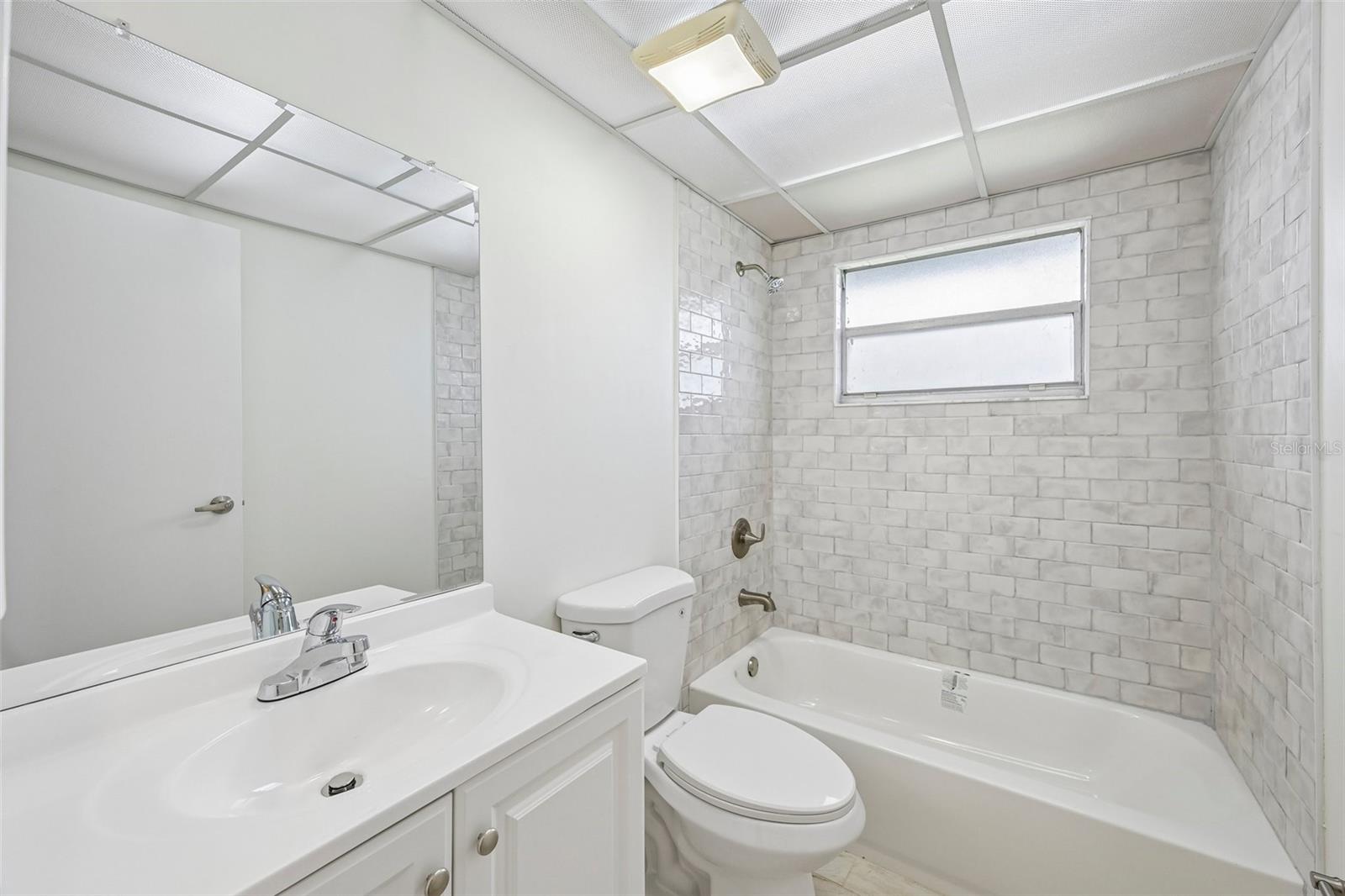 202 BEDFORD TRL #109 — photo 24