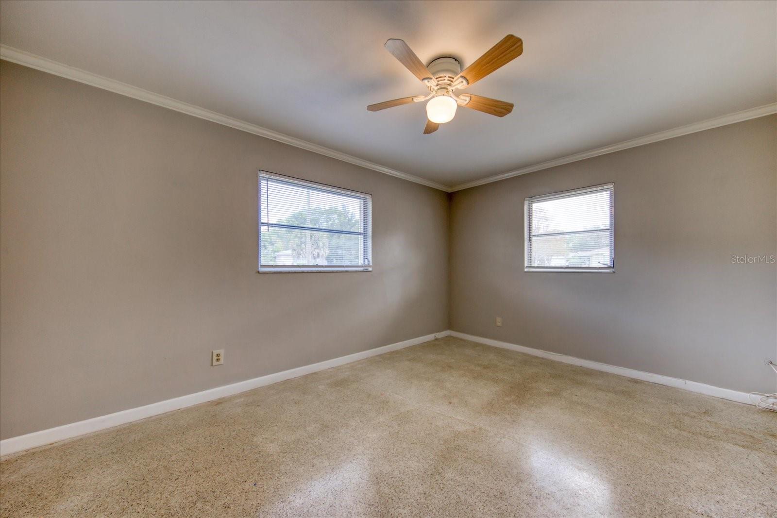 1901 DOLPHIN DR — photo 17