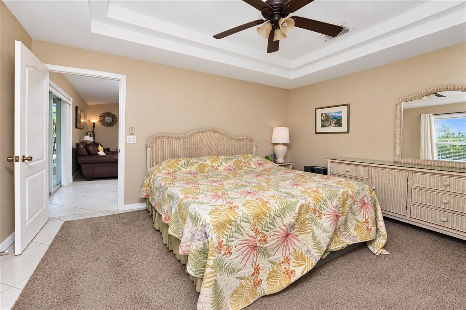 3877 LAVILLA AVE — photo 36