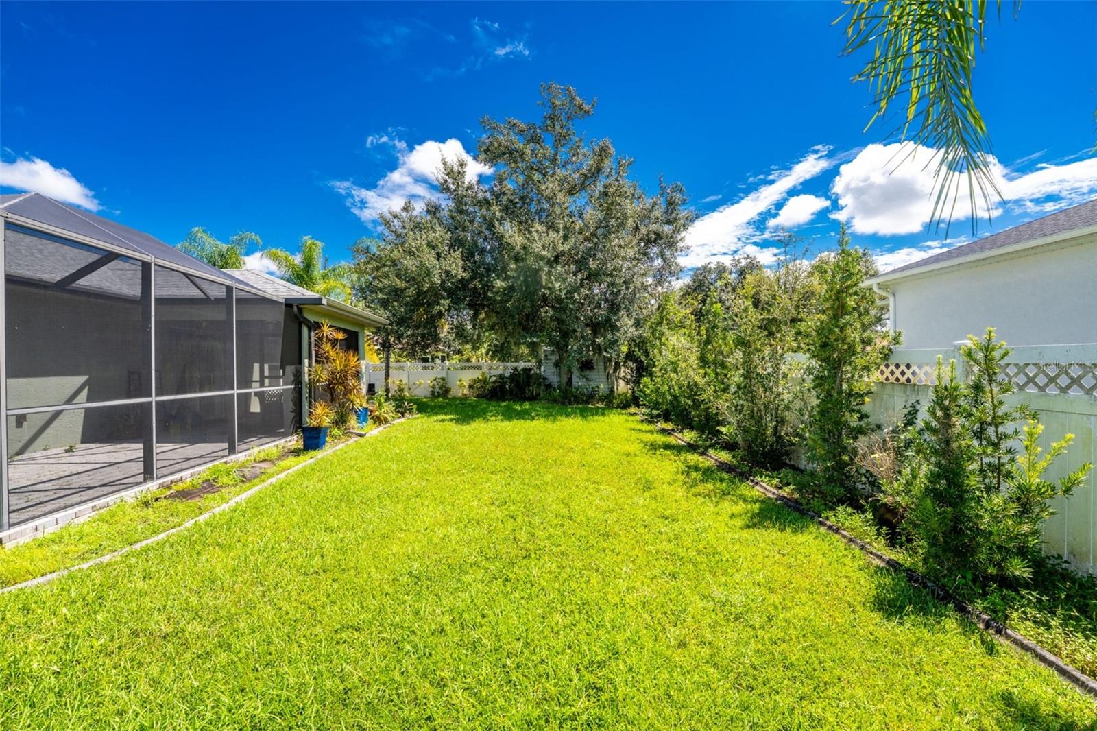3877 LAVILLA AVE — photo 64