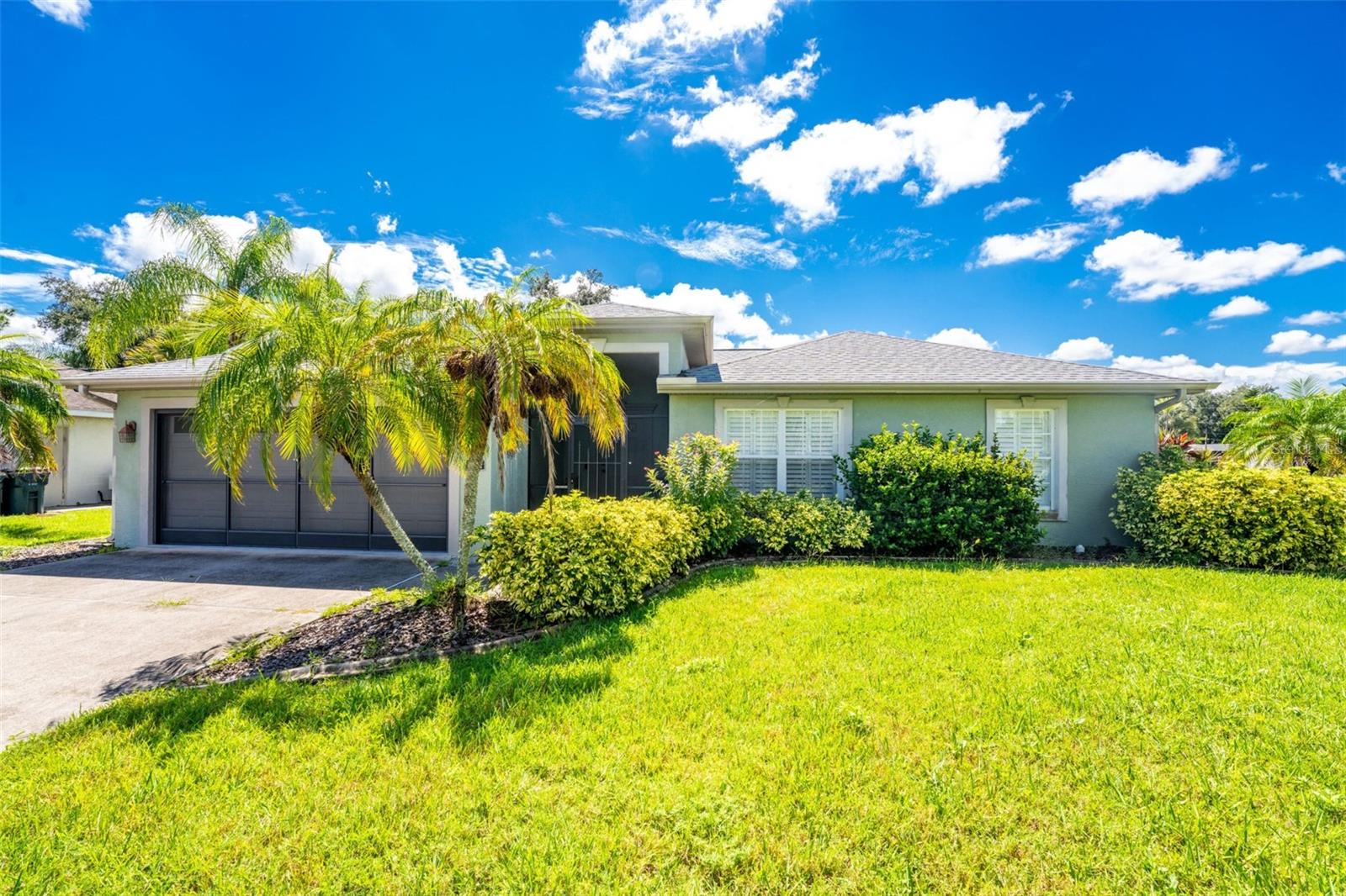 3877 LAVILLA AVE — photo 4