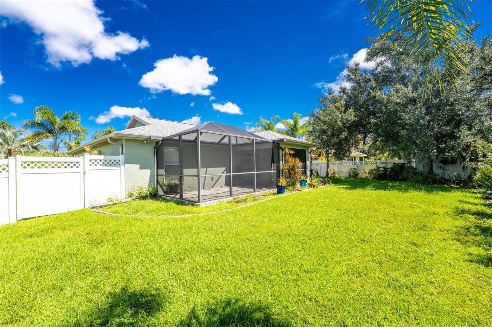 3877 LAVILLA AVE — photo 65