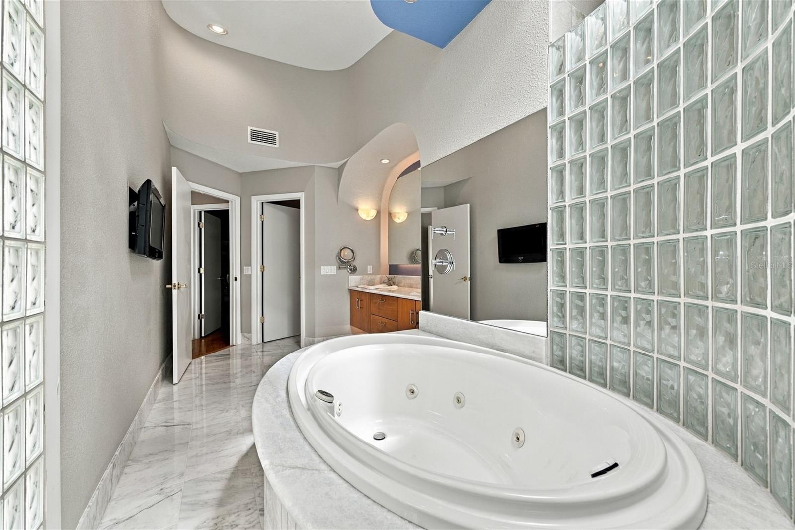 535 HAVEN POINT DR — photo 41