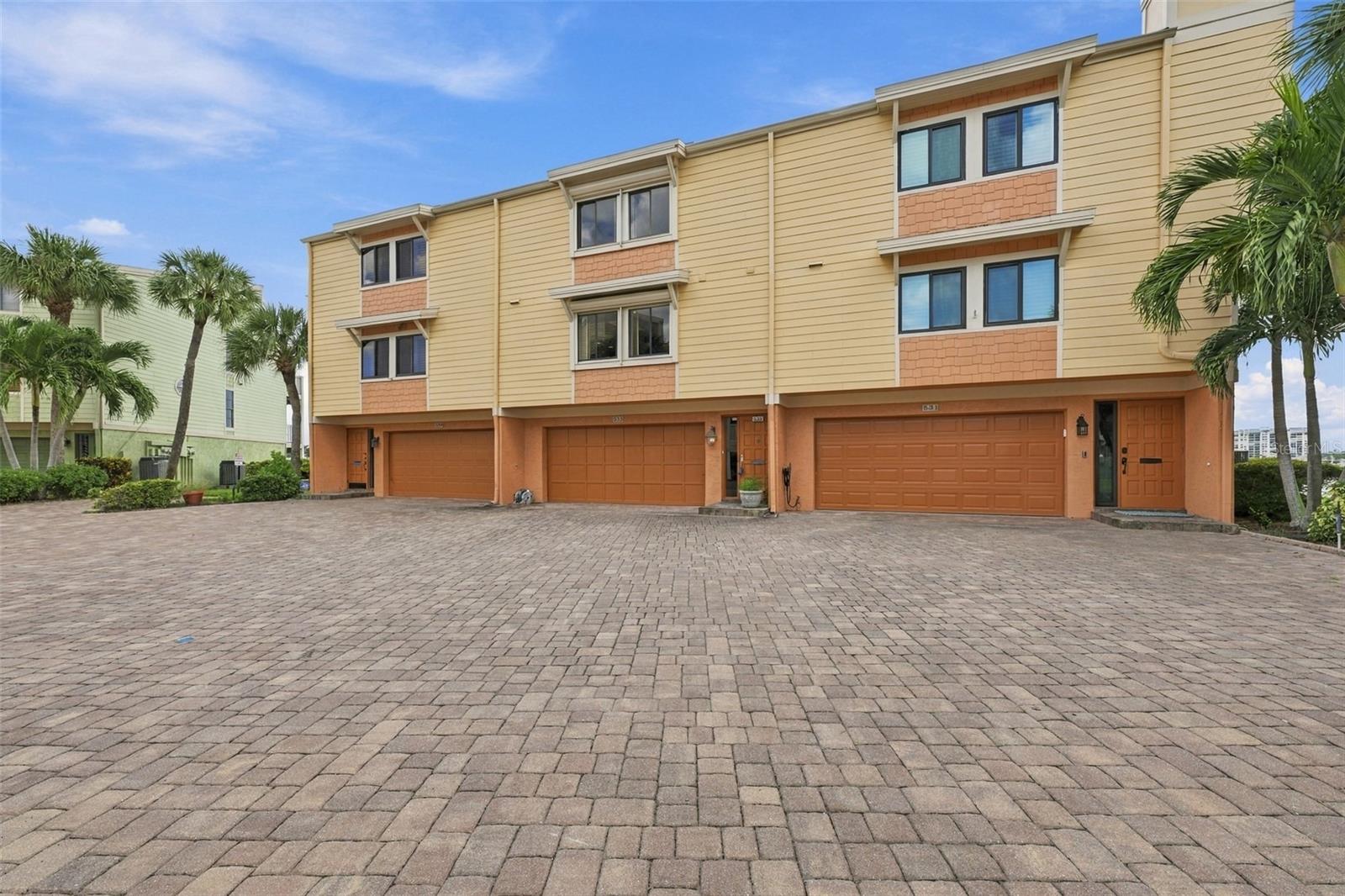 535 HAVEN POINT DR — photo 60