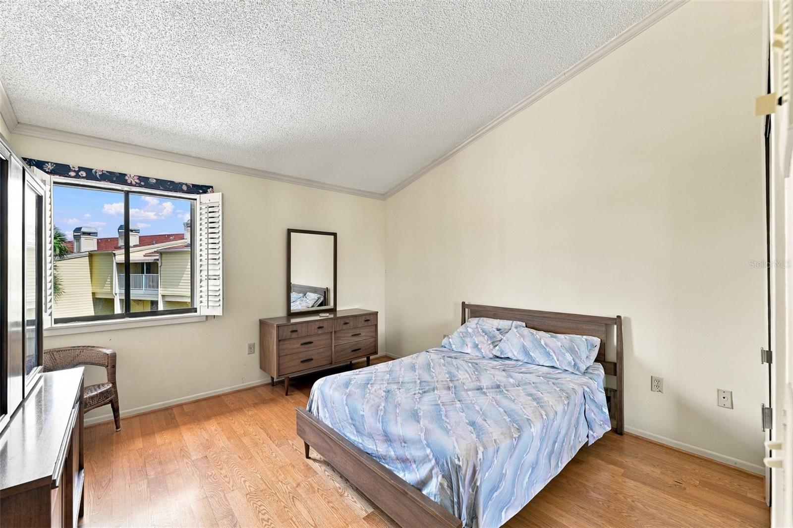 535 HAVEN POINT DR — photo 42