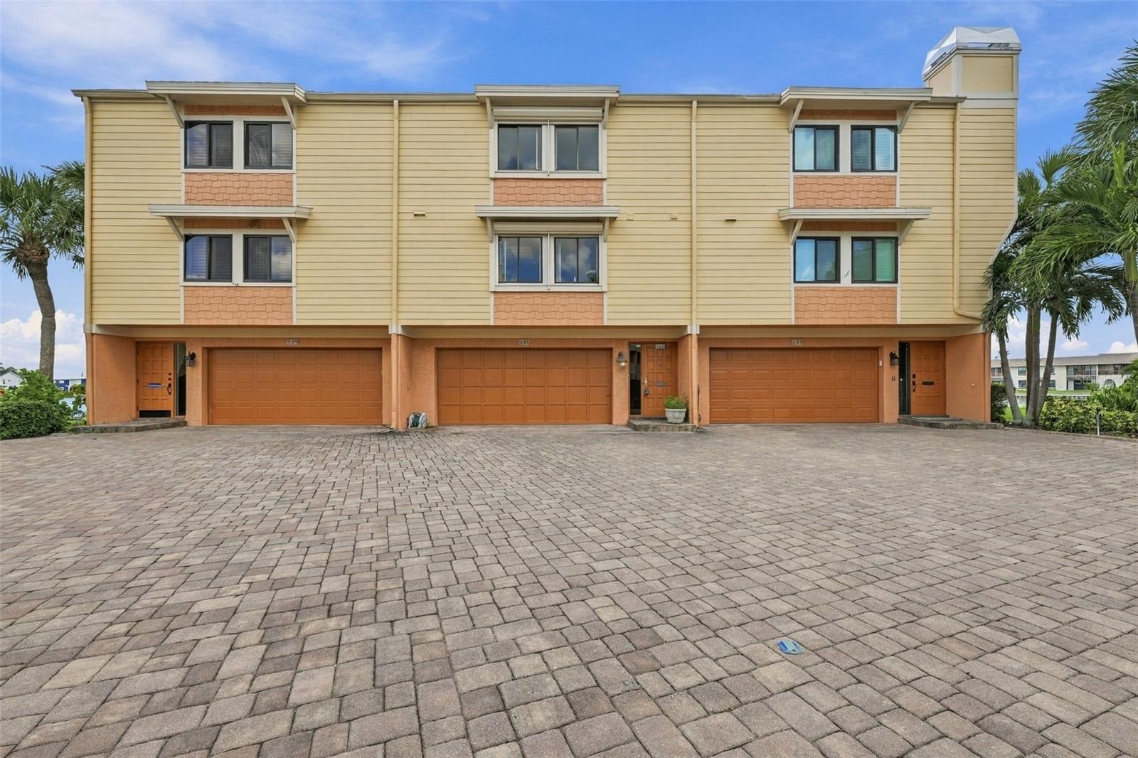535 HAVEN POINT DR — photo 2