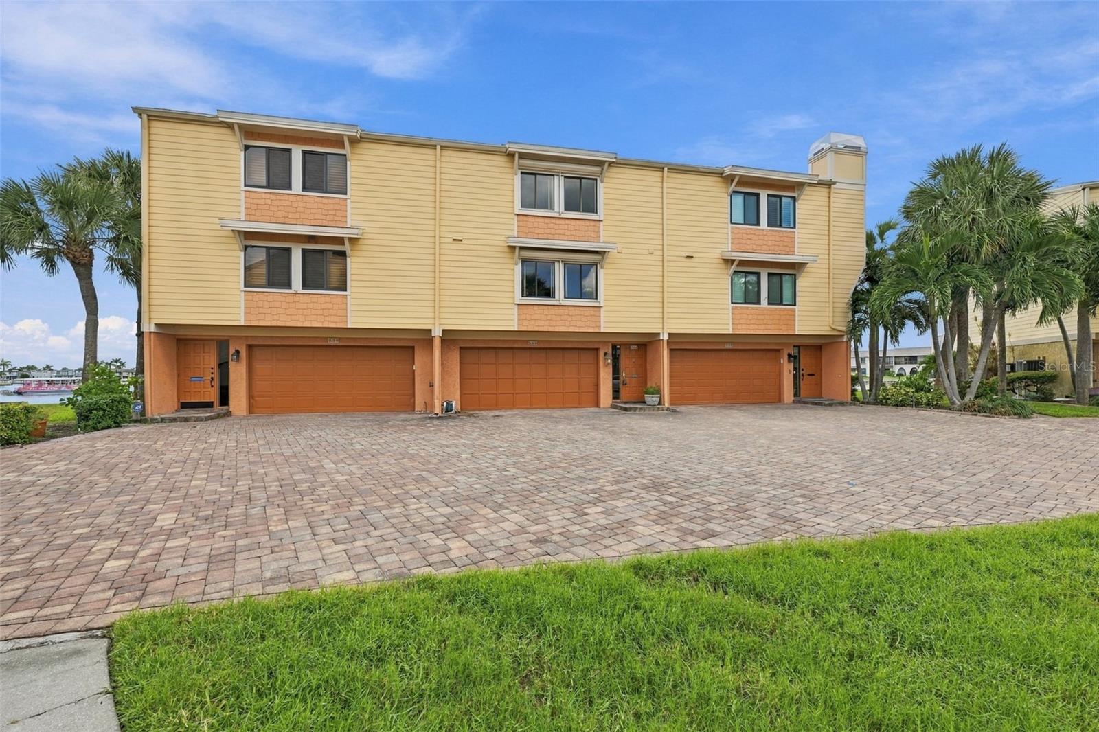 535 HAVEN POINT DR — photo 61