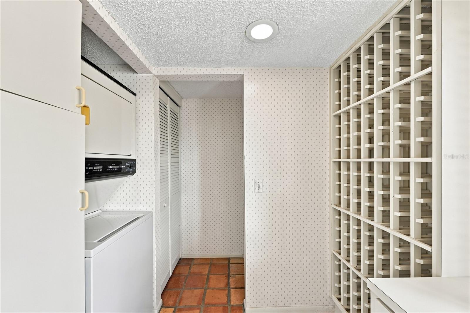 535 HAVEN POINT DR — photo 27