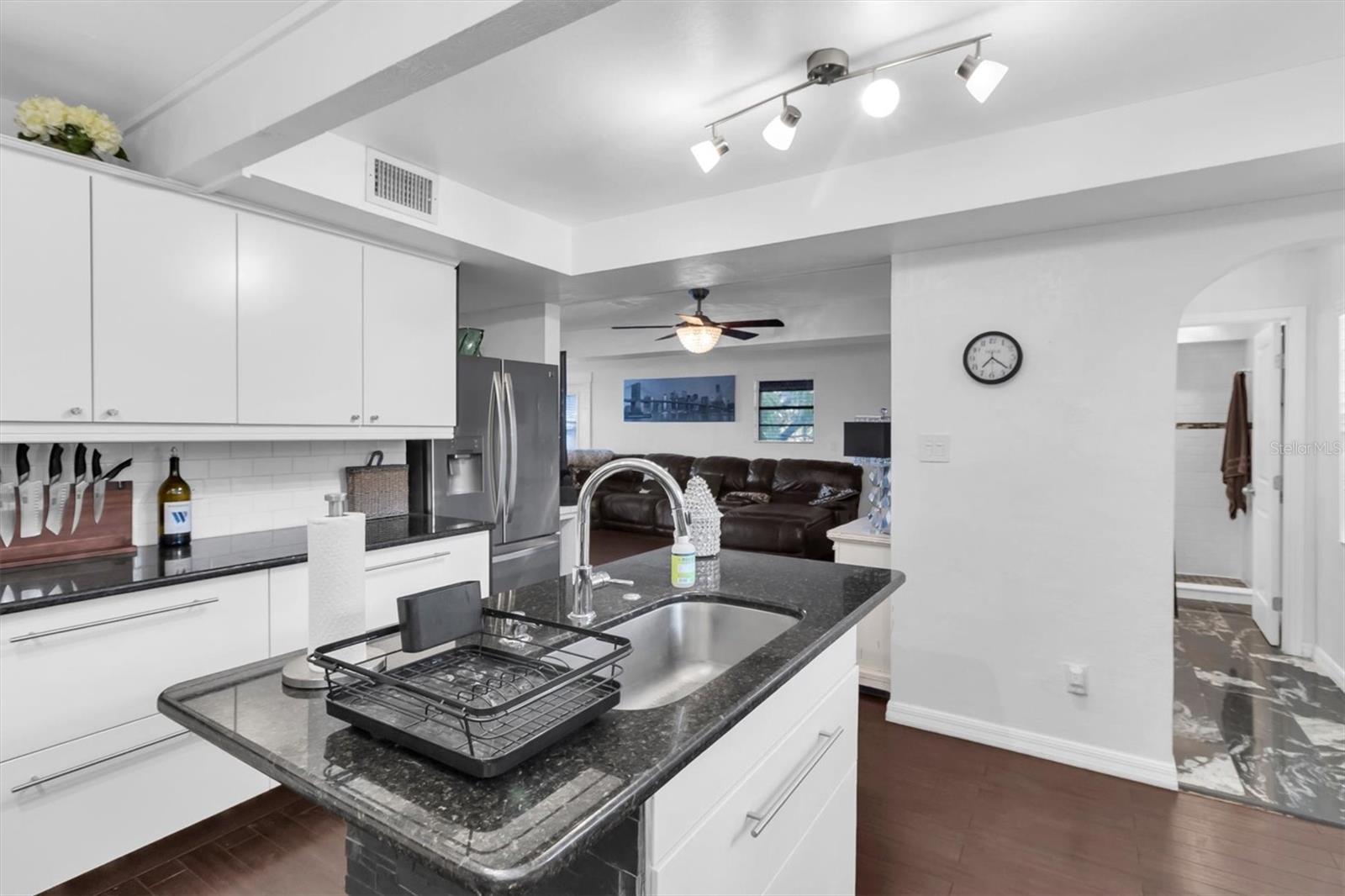 4840 HUMMINGBIRD TRL — photo 10