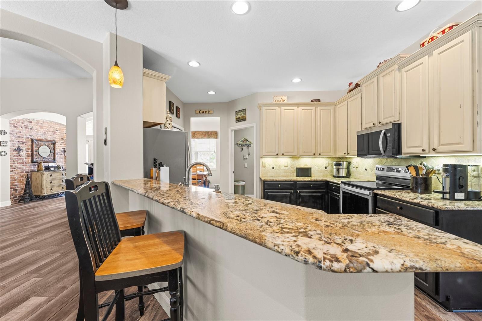 743 STONECREST DR — photo 21