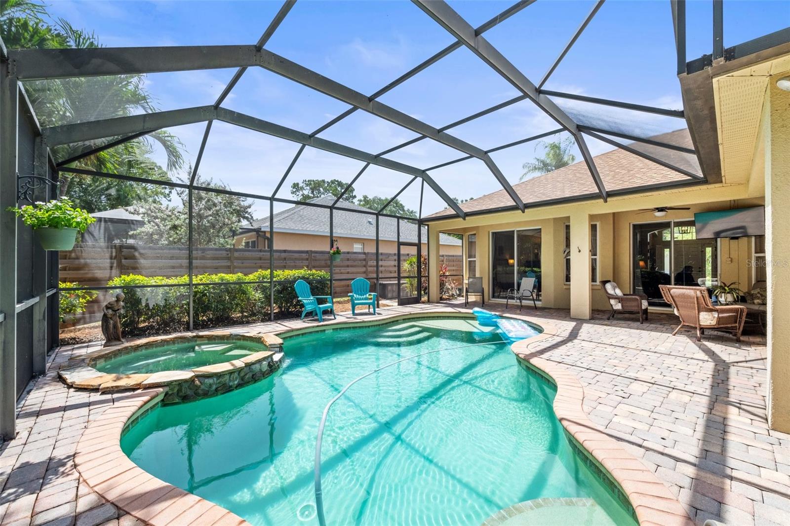 743 STONECREST DR — photo 47
