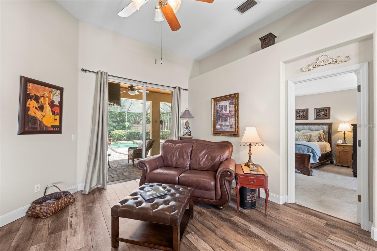 743 STONECREST DR — photo 11