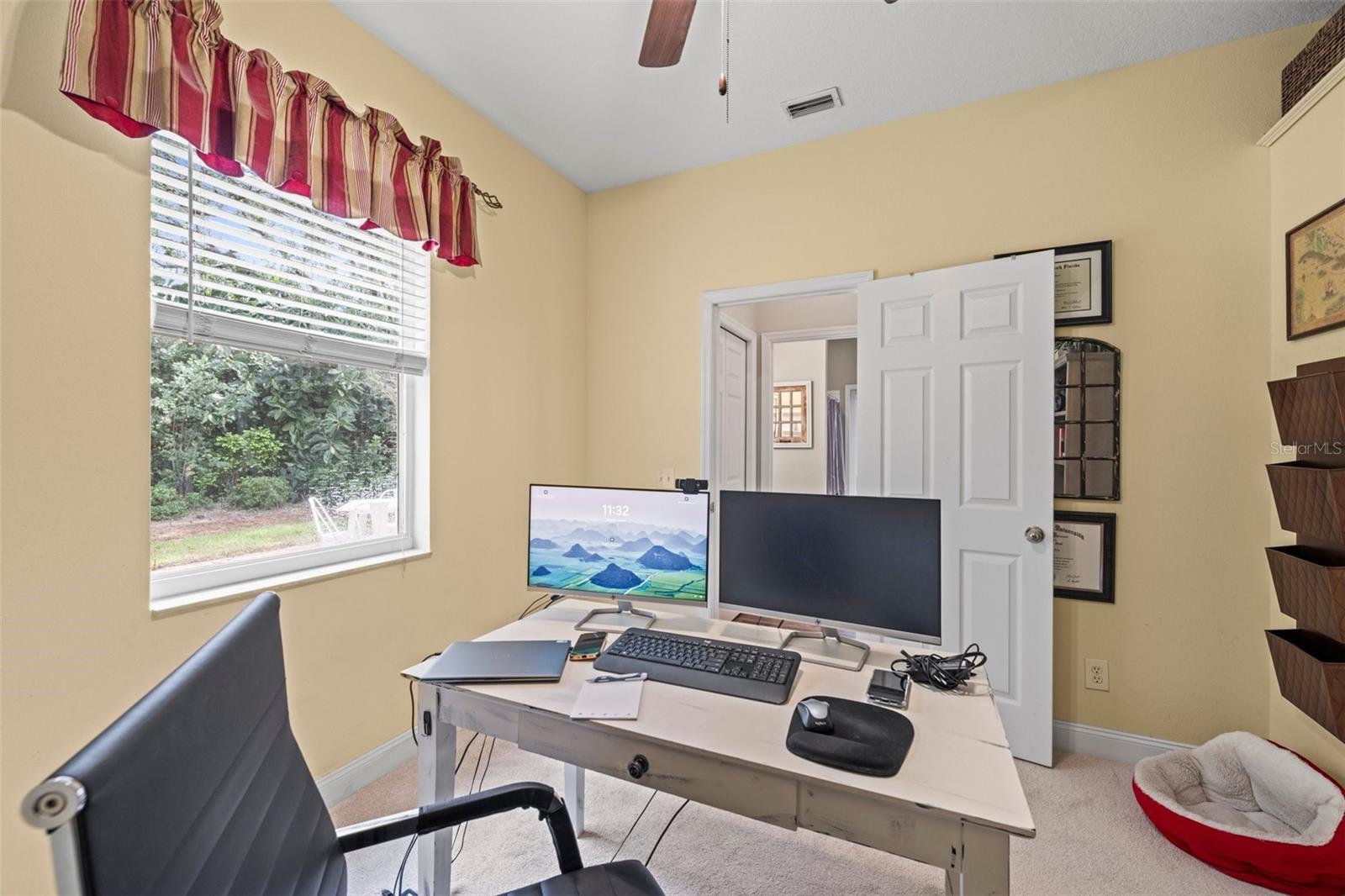 743 STONECREST DR — photo 38