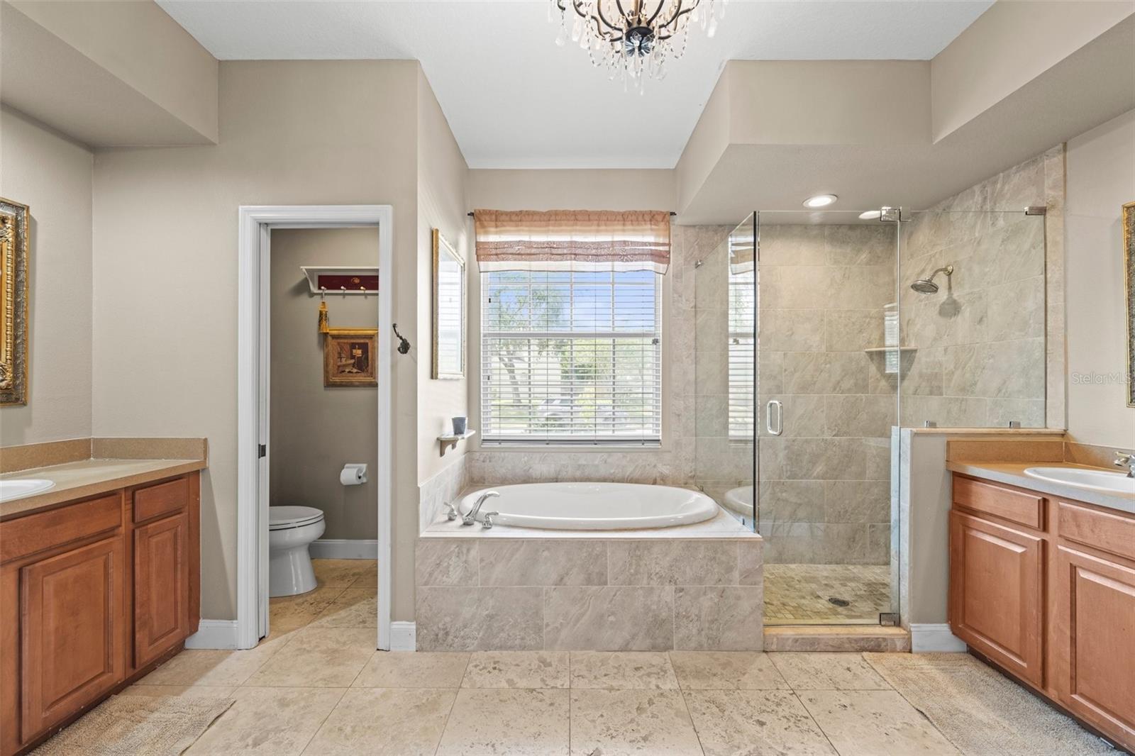 743 STONECREST DR — photo 27