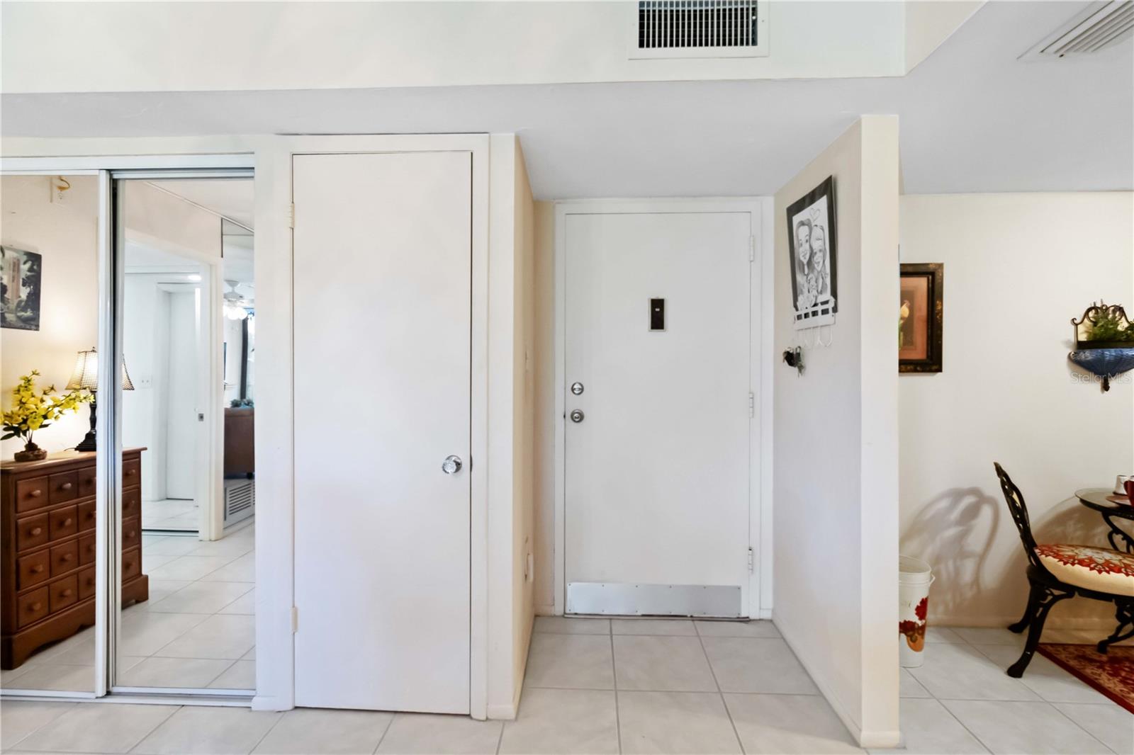 618 BIRD BAY DR S #201 — photo 5