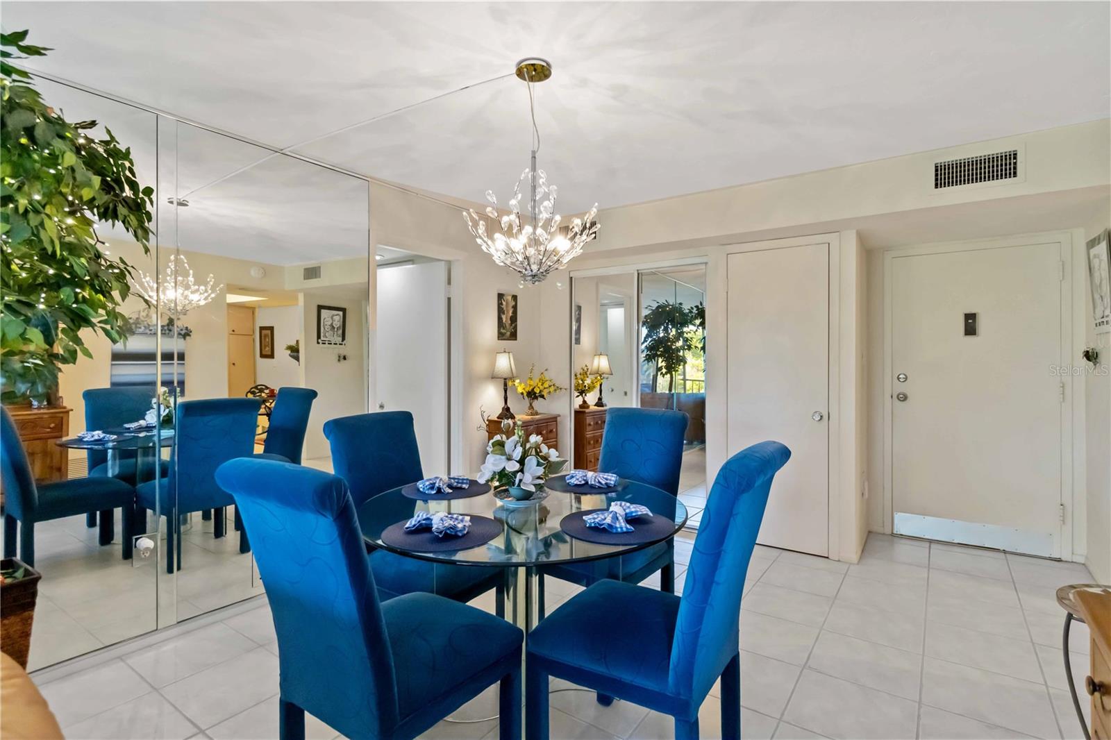 618 BIRD BAY DR S #201 — photo 9