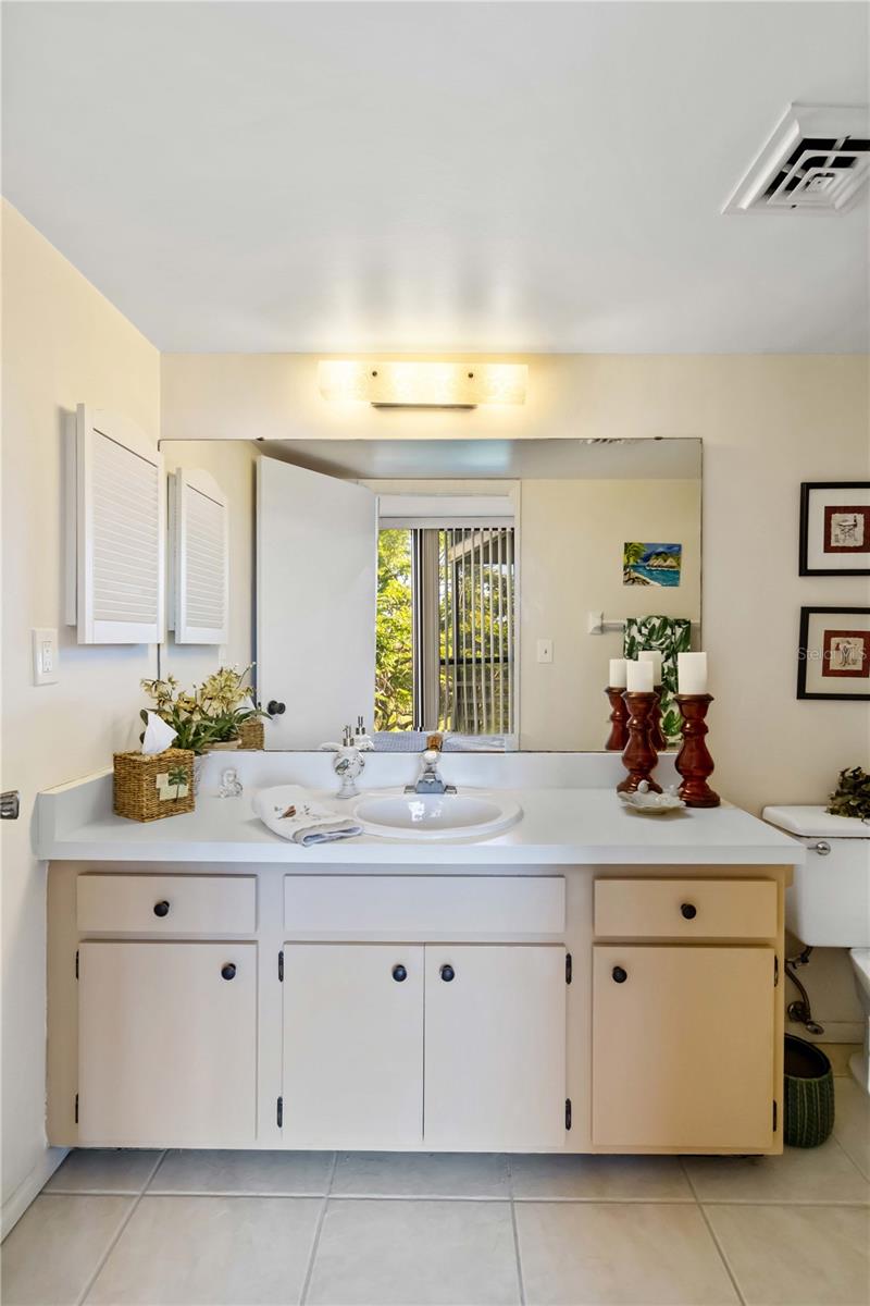 618 BIRD BAY DR S #201 — photo 28