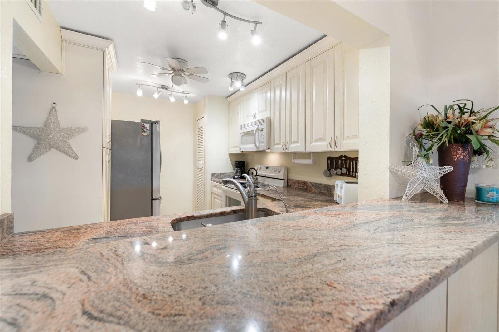 12300 VONN RD #7106 — photo 13