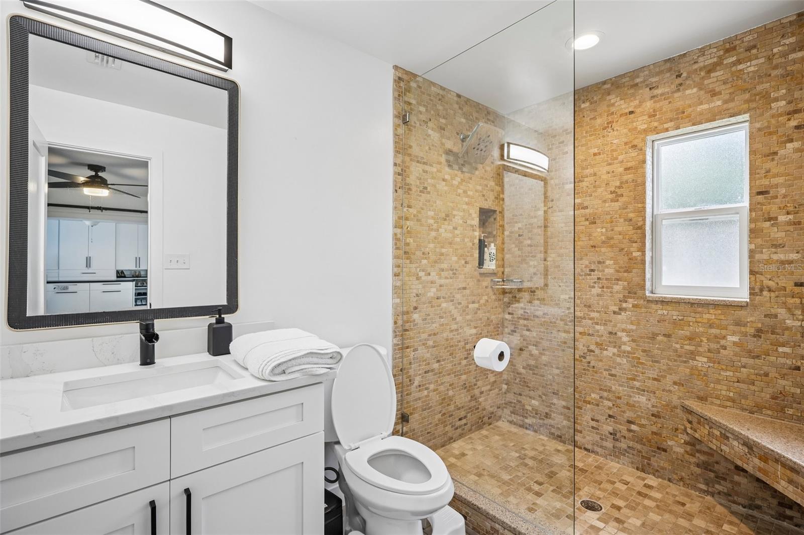 4600 BAYSHORE BLVD NE — photo 24