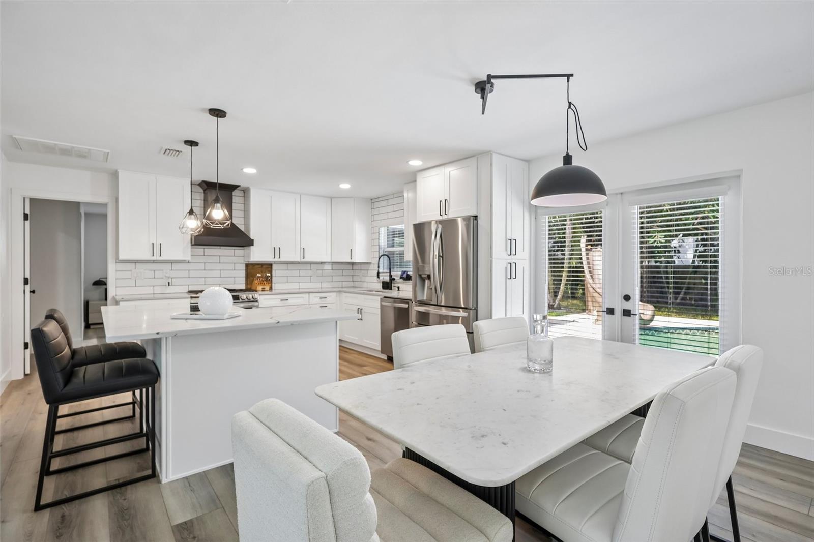 4600 BAYSHORE BLVD NE — photo 11