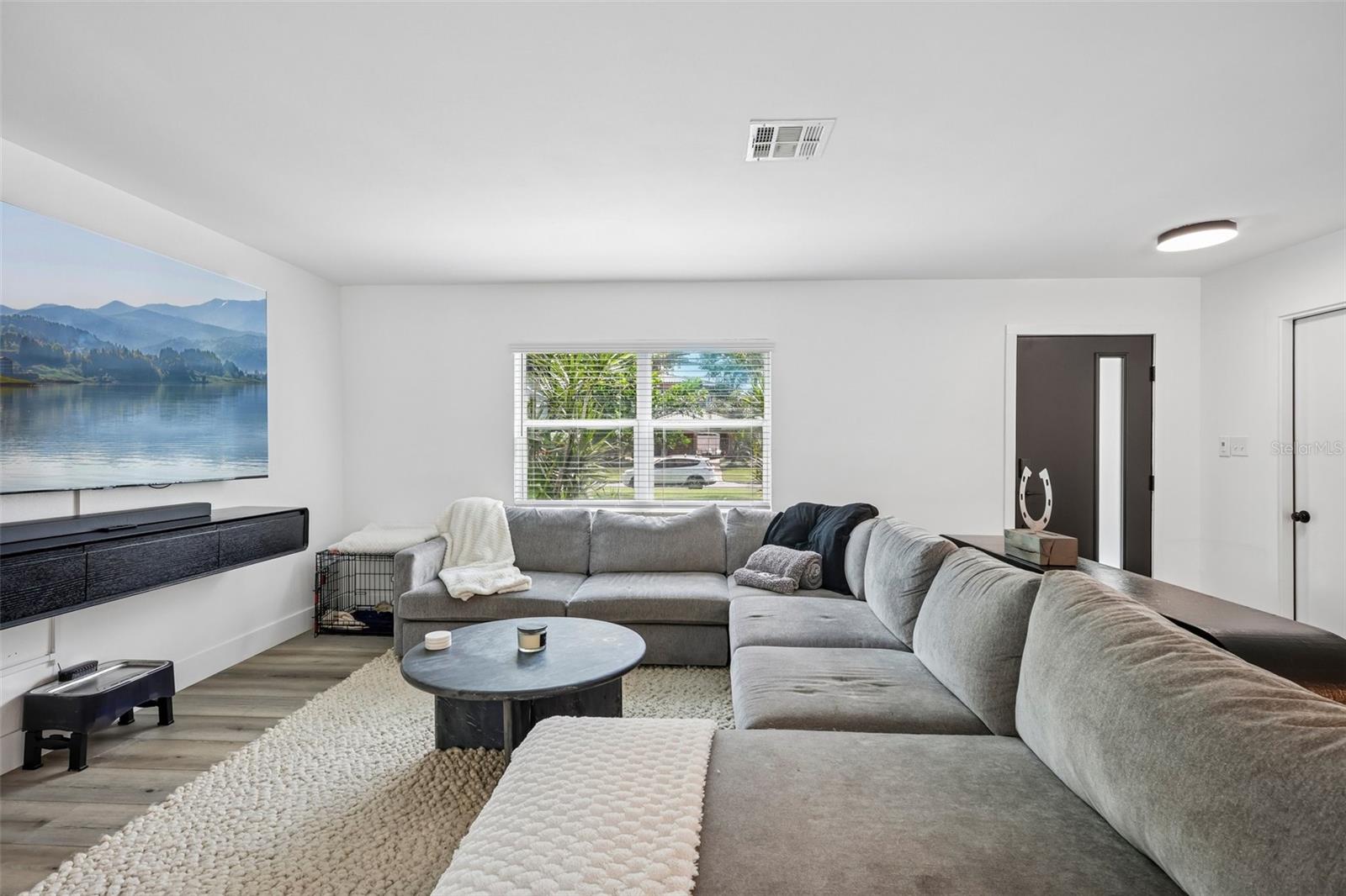 4600 BAYSHORE BLVD NE — photo 8