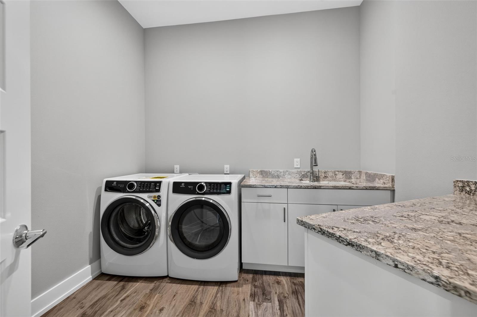 10209 GULF BLVD — photo 57
