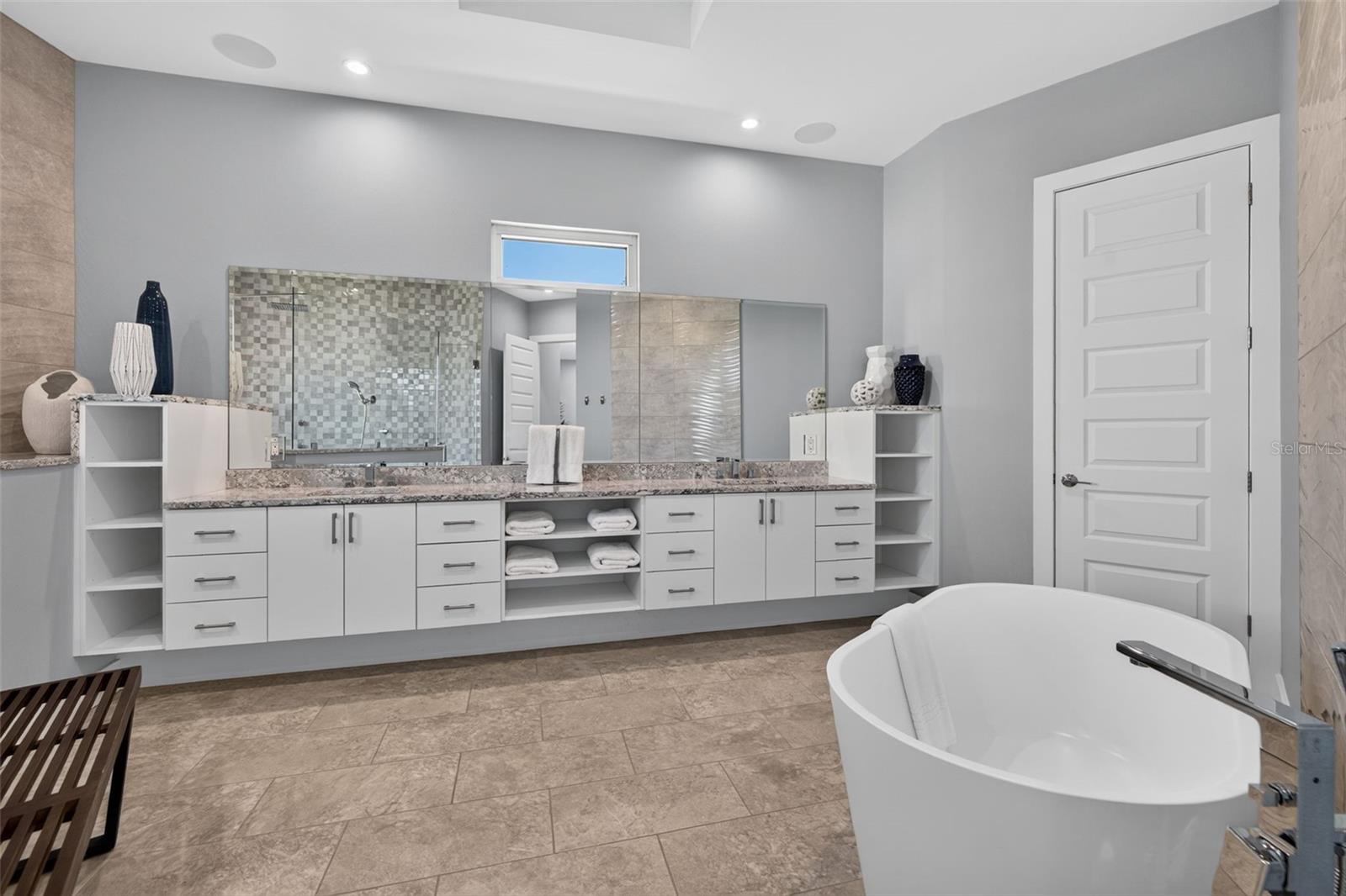 10209 GULF BLVD — photo 39