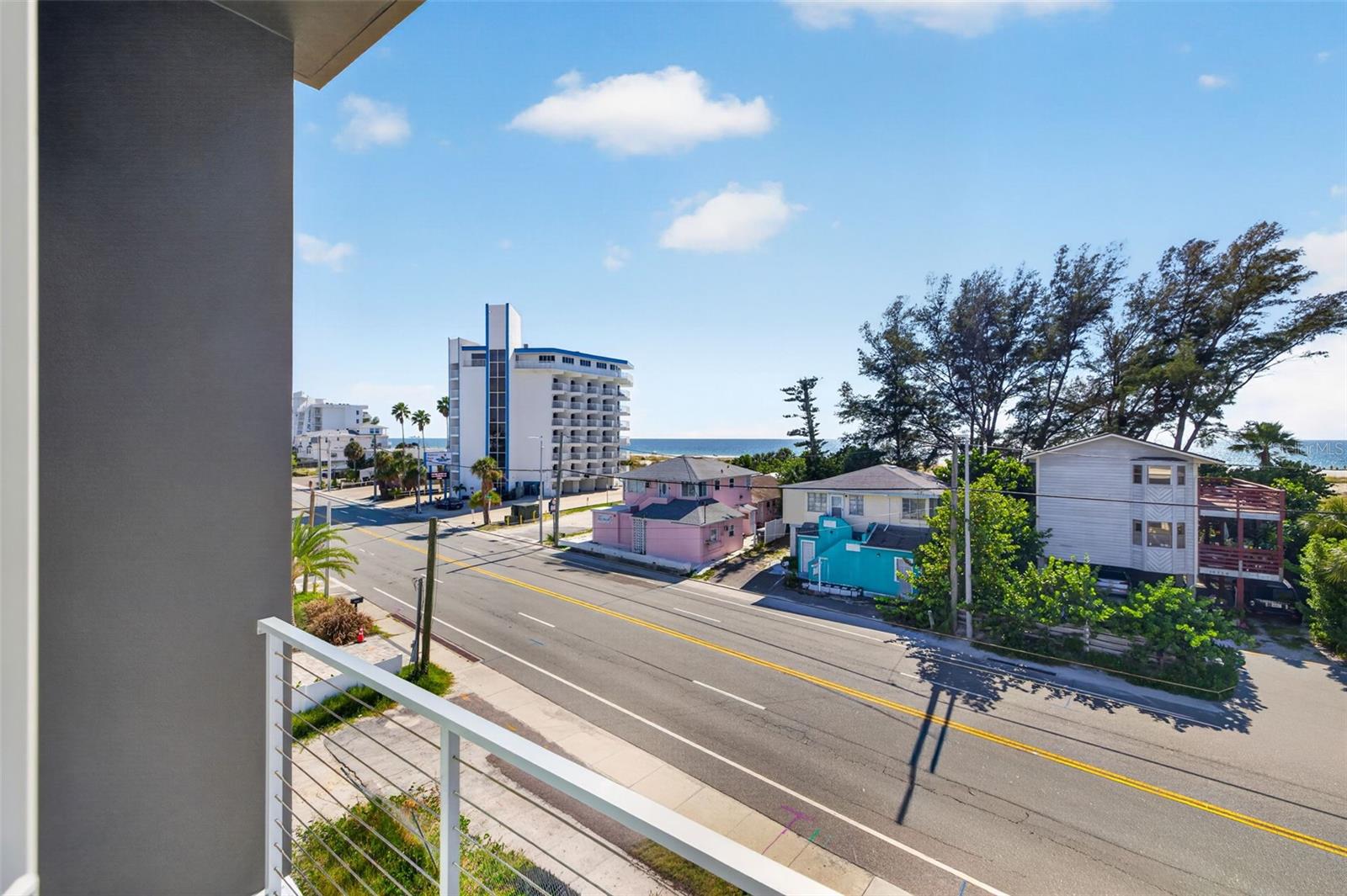 10209 GULF BLVD — photo 49