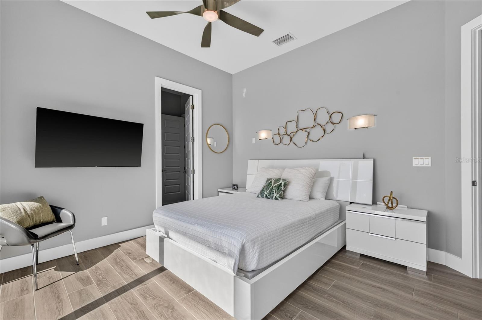 10209 GULF BLVD — photo 30