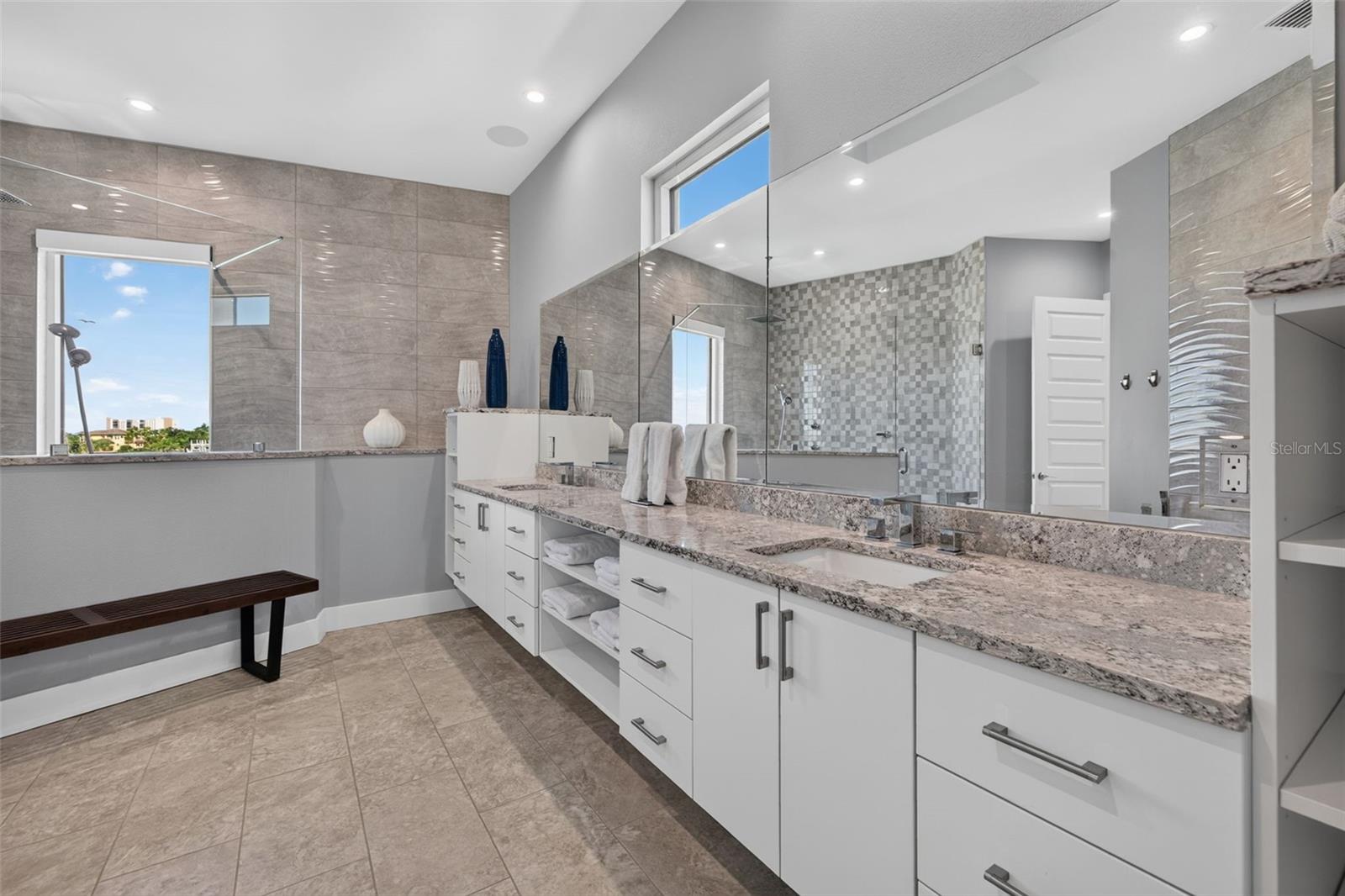 10209 GULF BLVD — photo 40