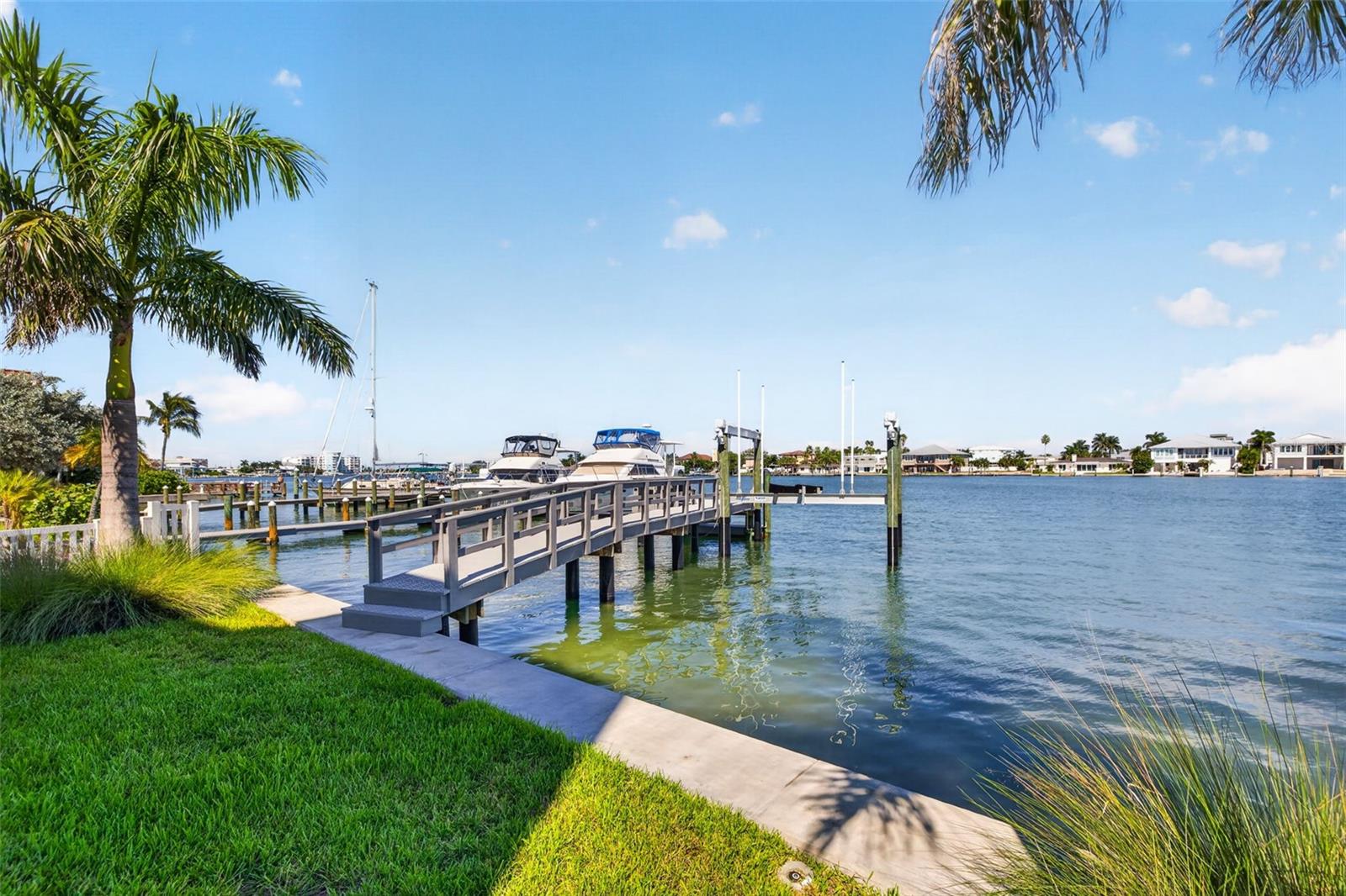 10209 GULF BLVD — photo 67