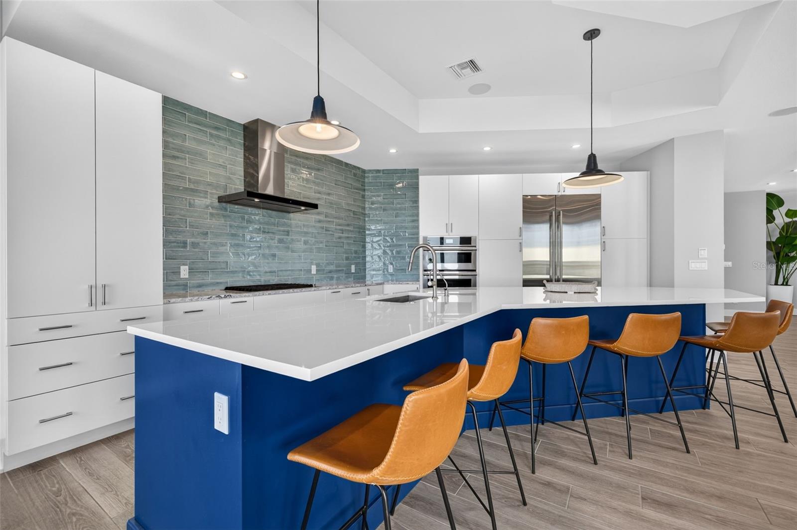 10209 GULF BLVD — photo 18