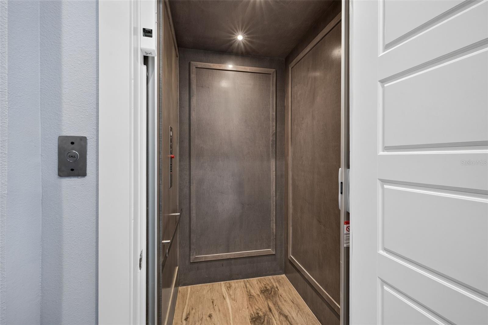 10209 GULF BLVD — photo 34