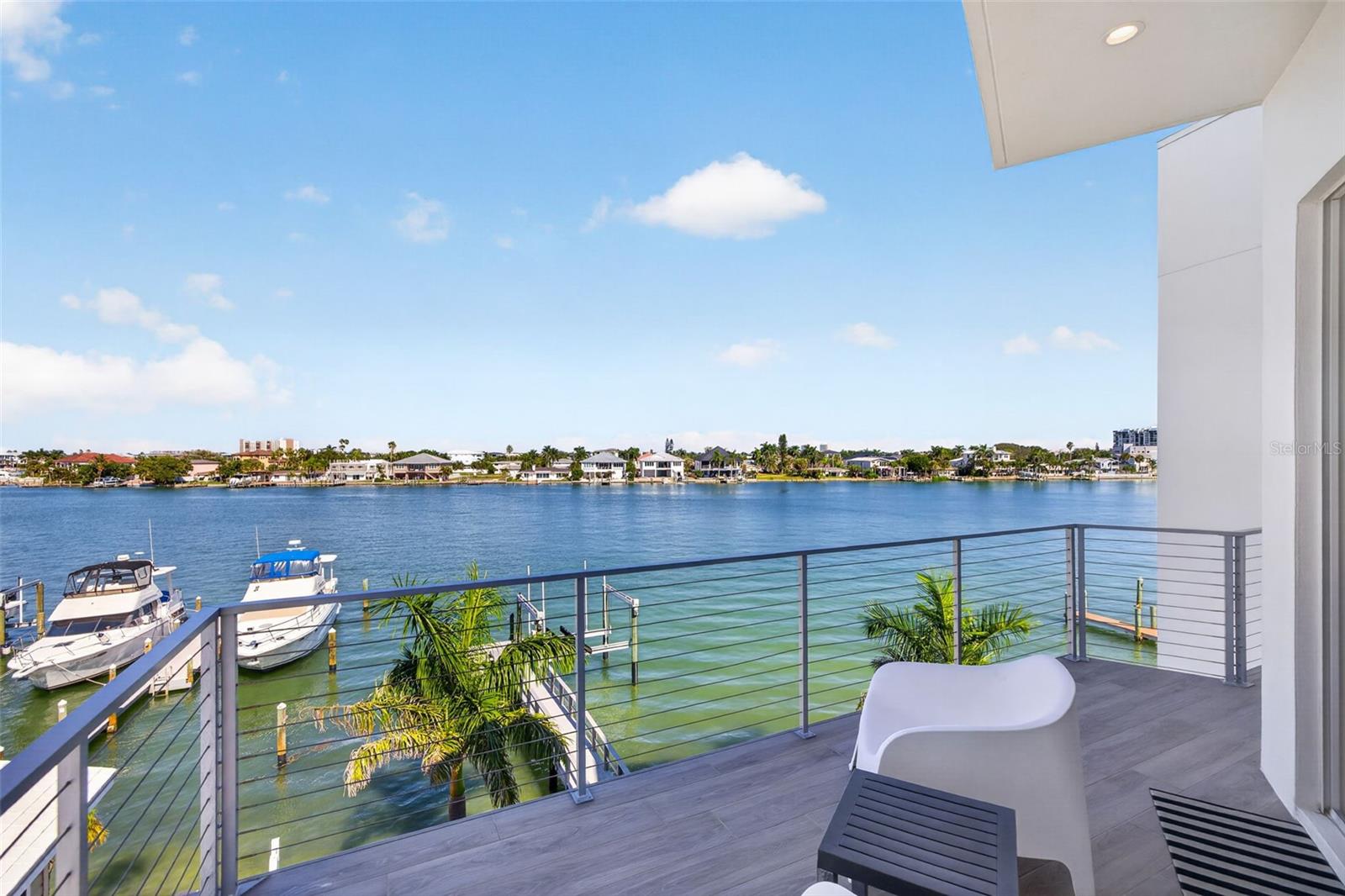 10209 GULF BLVD — photo 37