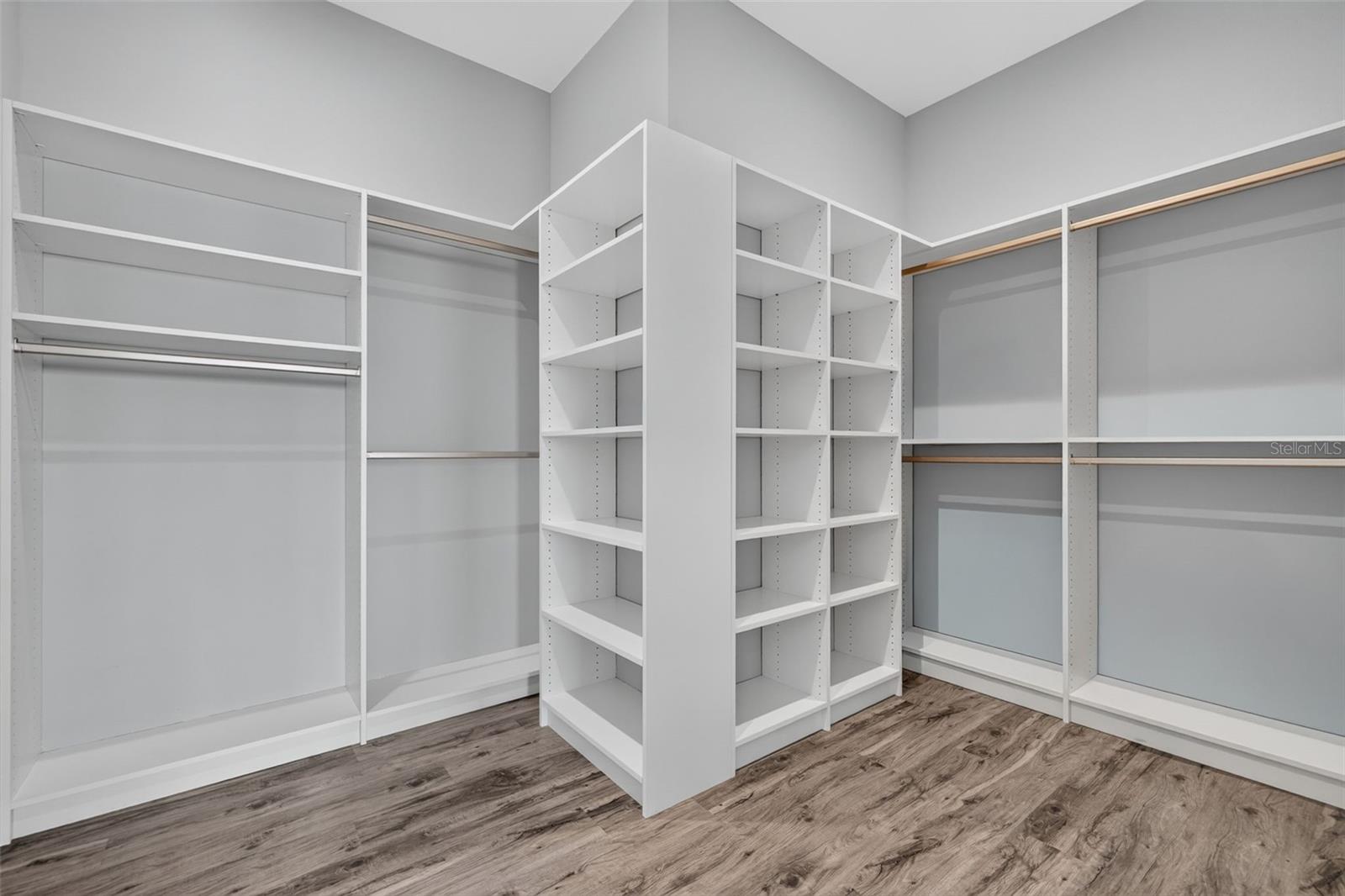 10209 GULF BLVD — photo 43