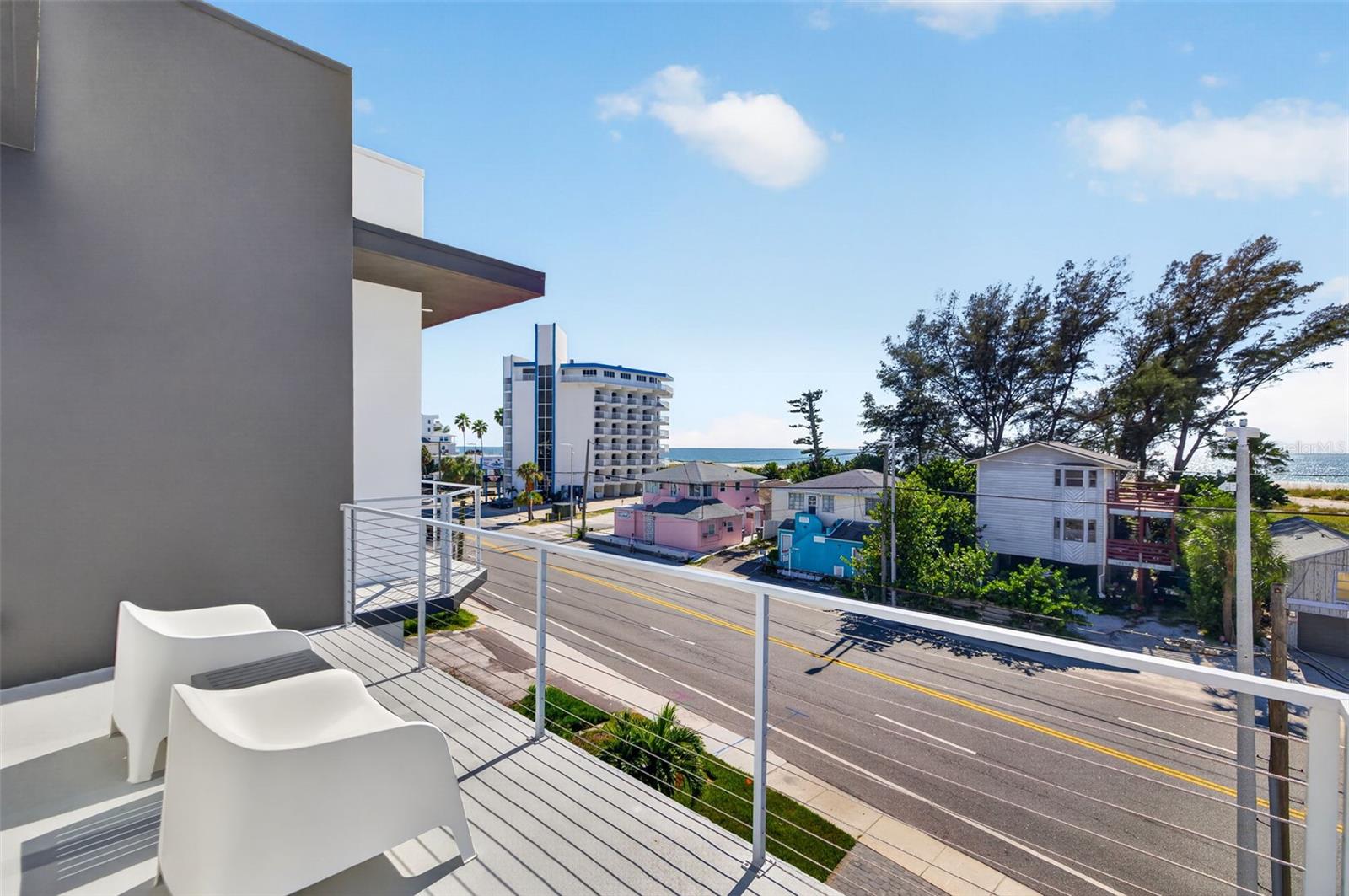 10209 GULF BLVD — photo 56