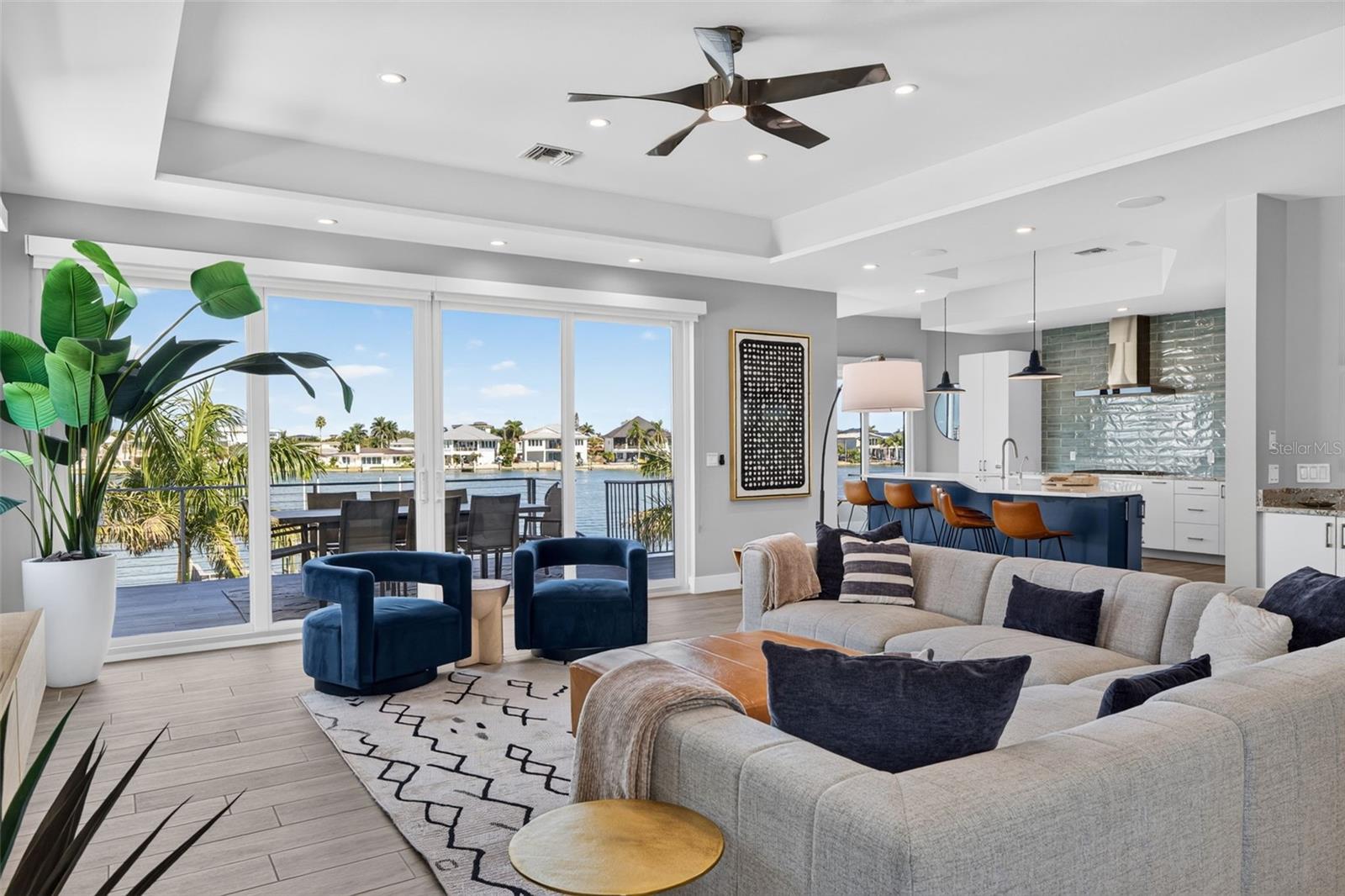 10209 GULF BLVD — photo 11