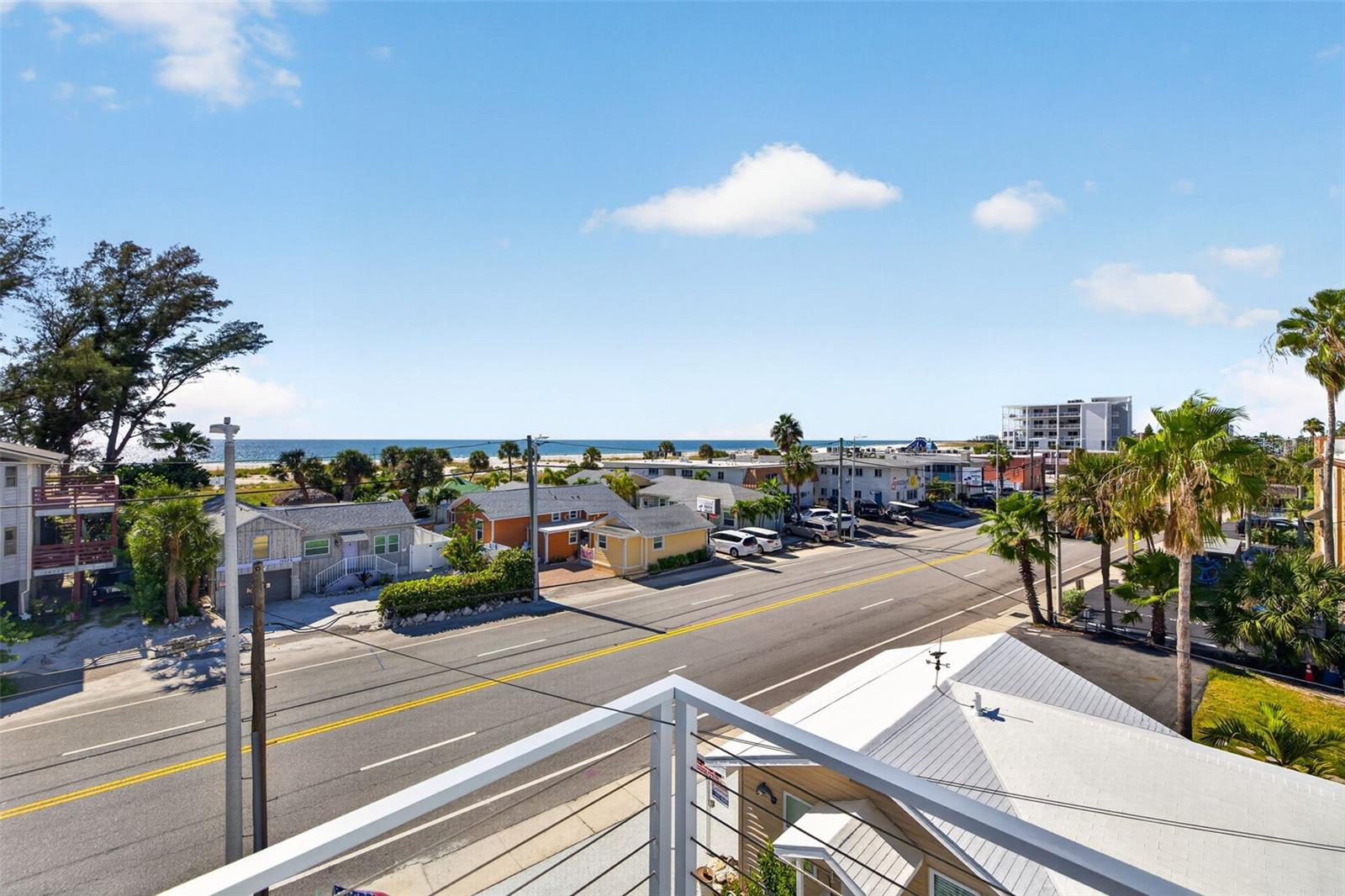 10209 GULF BLVD — photo 55