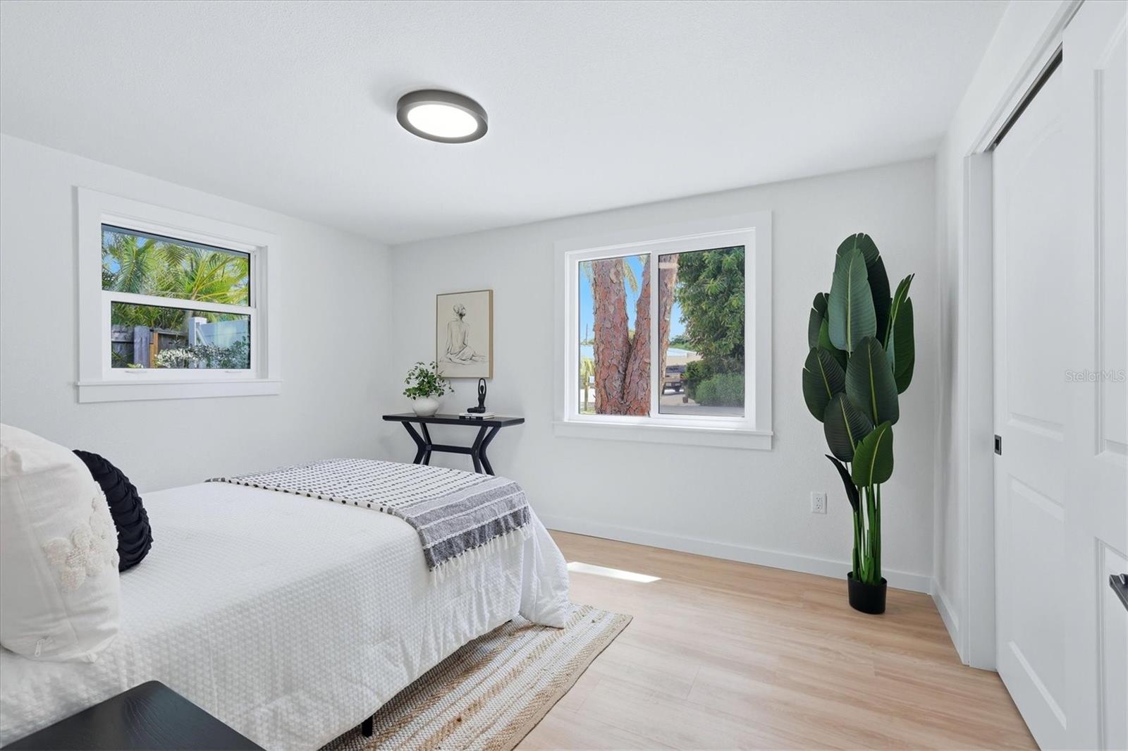 512 SANTE JOSEPH ST — photo 22