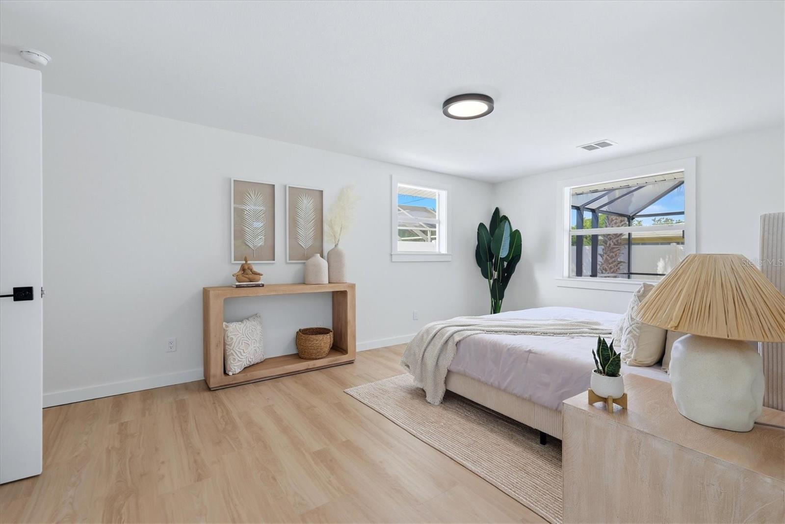 512 SANTE JOSEPH ST — photo 20