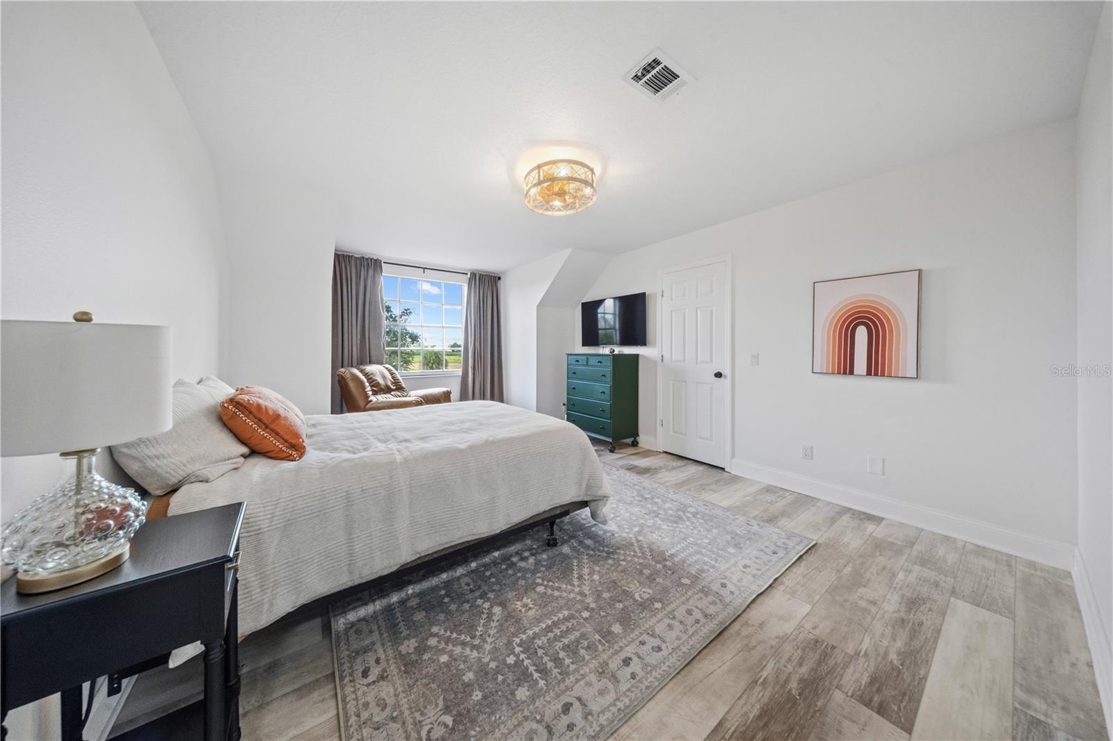 1456 N JASMINE AVE — photo 39