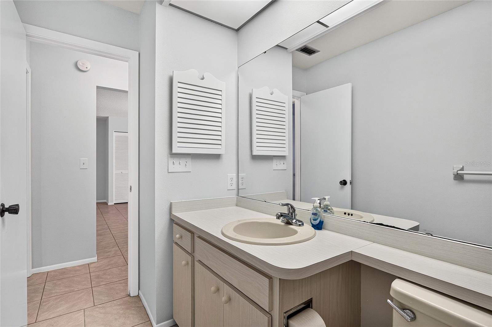4206 OAKHURST CIR E #3075 — photo 42