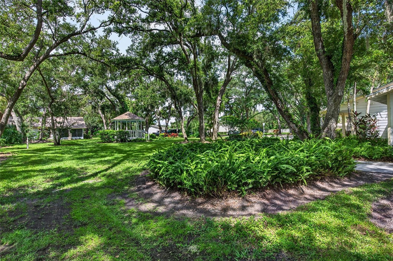 4206 OAKHURST CIR E #3075 — photo 64