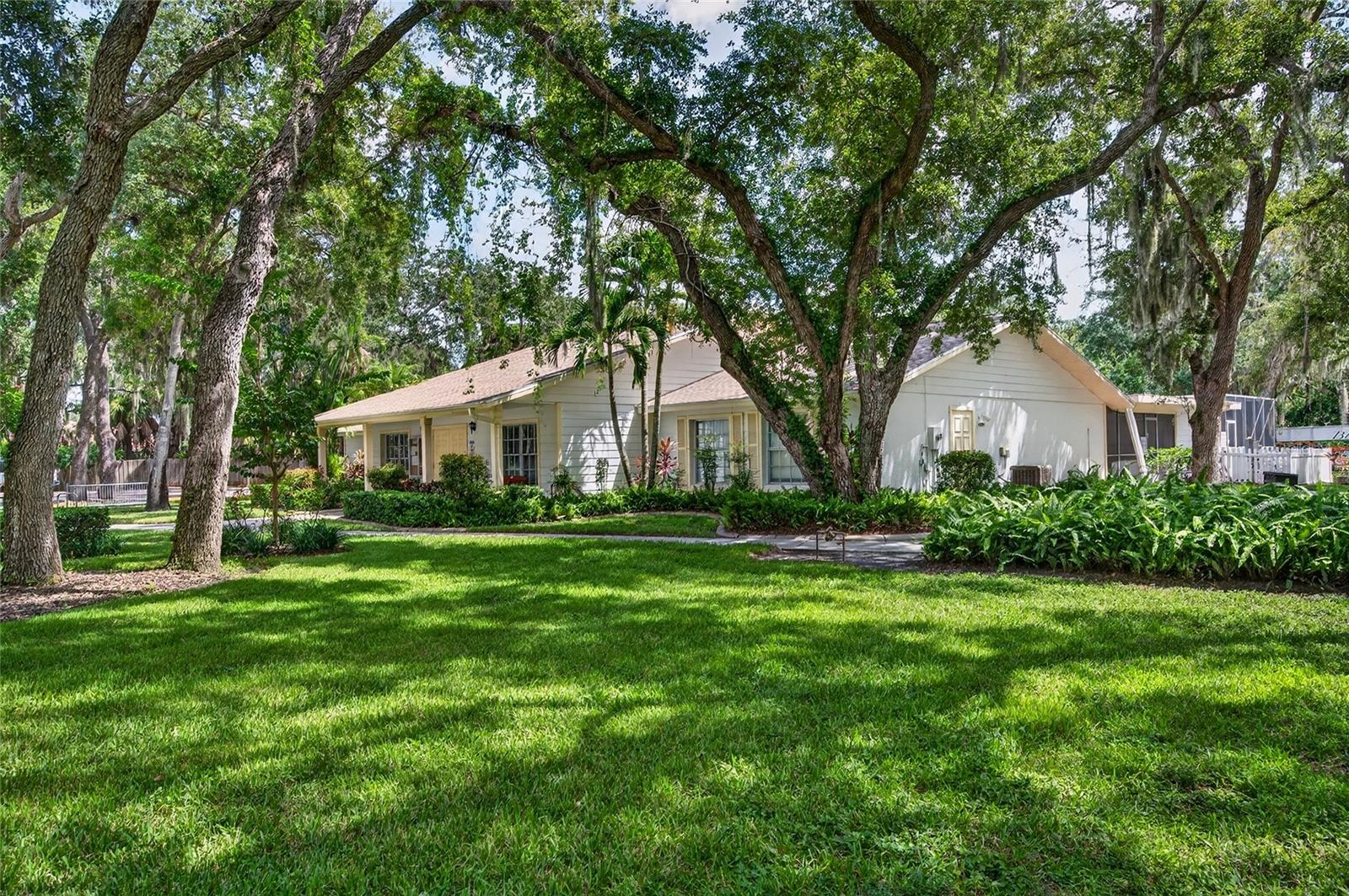 4206 OAKHURST CIR E #3075 — photo 62