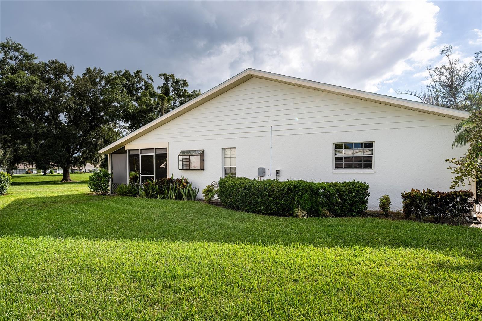 4206 OAKHURST CIR E #3075 — photo 4