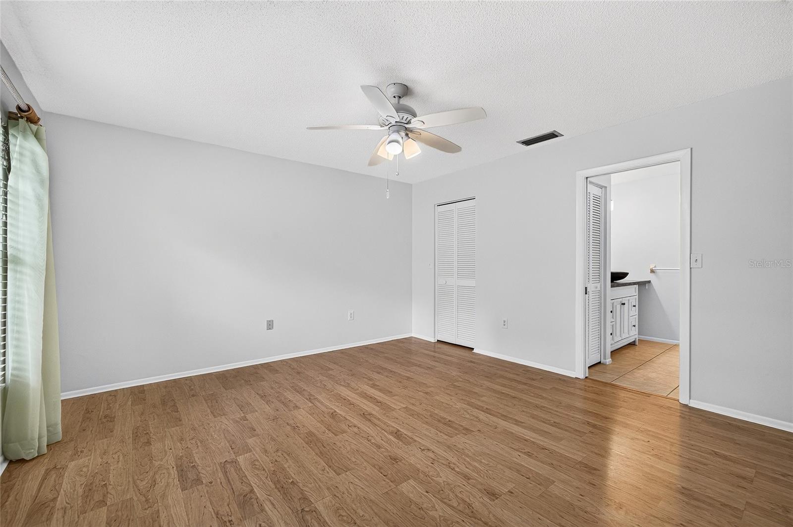 4206 OAKHURST CIR E #3075 — photo 35
