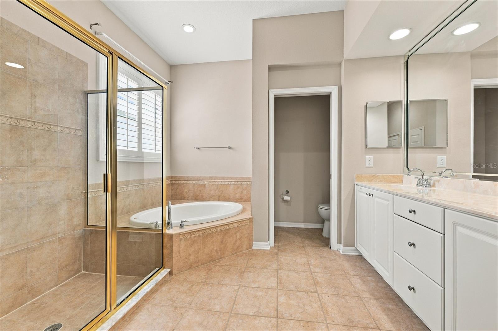 13620 ARTESA BELL DR — photo 29