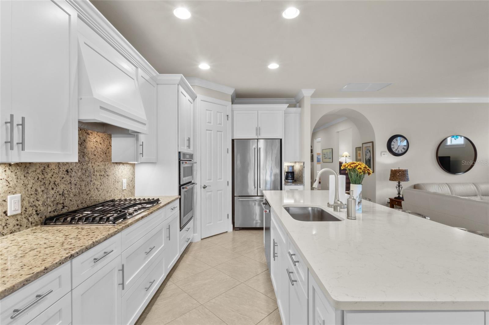 6905 GOSPORT COVE — photo 8