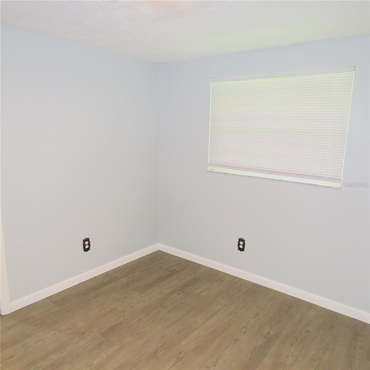 511 MEADE ST — photo 8